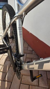 CTM zephyr 2021 29" L rám - 7