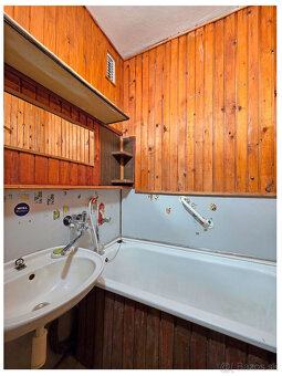 UHLISKO / 2i byt BB / blízke CENTRUM / LOGGIA A BALKÓNY - 7