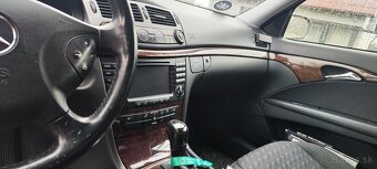 Mercedes Benz E W211 - 7