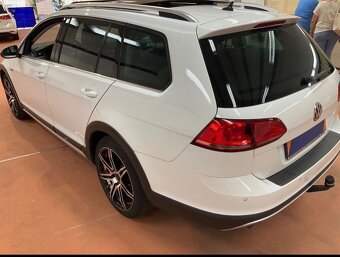 VW Golf Alltrack 2,0tdi - 7