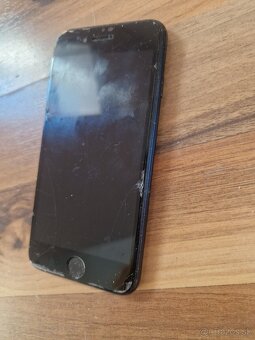 I phone 8 , 128 gb - 7