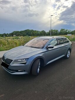 Škoda Superb Combi - 7