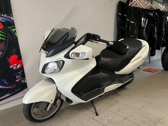 Suzuki AN650 Burgman Executive - 7