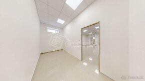 Znížená cena,prenájom obchodného priestoru s výbornou polo.. - 7