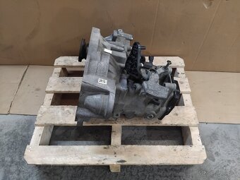 5 st. prevodovka MWW + spojka, štartér, poloos - 7