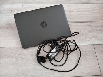 notebook HP 840 G1 - i5-4300u, Radeon 1GB, 250GB, Win 10 - 7