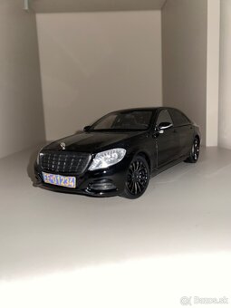 Predám modely aut 1:24 - 7