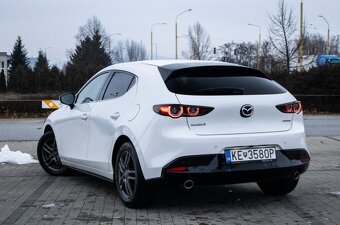 Mazda 3 90kW (2020). - 7