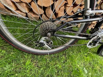 Celoodpružený bicykel - 7