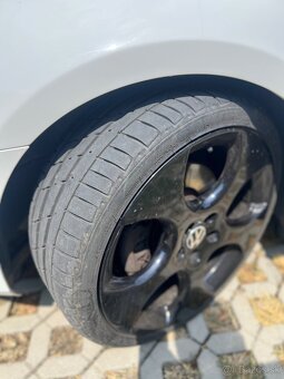 VW Golf VI - 7