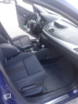 RENAULT MEGANE GRANDTOUR 1,5 DCI - 7