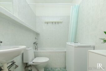 REZERVOVANÉ Garsónka s lodžiou po čiastočnej rekonštrukcii - 7