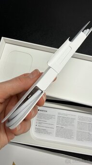 AppleWatch series 9 Gold 41mm - 7