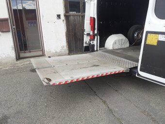 Peugeot Boxer 2,0 HDI L3H2 +nákladová rampa -DPH - 7