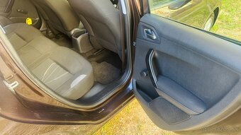 Peugeot 208 1.4HDI - 7
