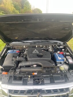 MITSUBISHI PAJERO WAGON 3.2DI-D - 7