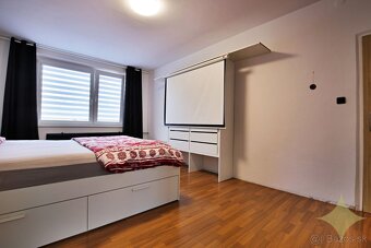 Ponúkame na predaj veľký 2-izbový byt vo Vrakuni - 7