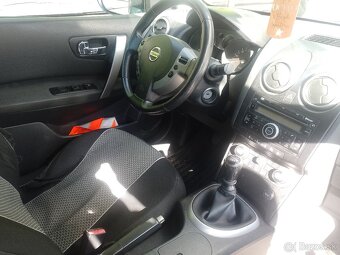 Predám Nissan Qashqai 1,5 desel ročník 2007 - 7