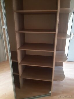 Vstavaná skrina - 7