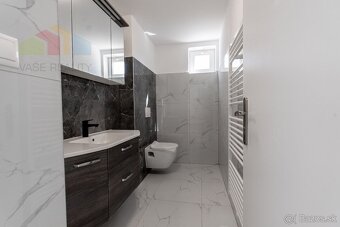 -ZNÍŽENÁ CENA- Na predaj 4-izbový rodinný dom 207 m², pozemo - 7