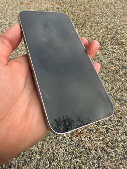 iPhone 13 pro - baterie 100% - 7