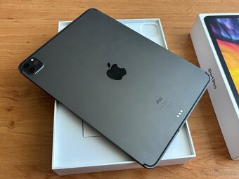Apple iPad Pro 256GB Cellular - 7