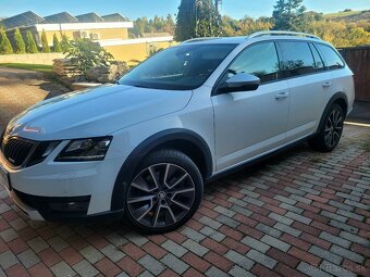Škoda octavia scout 4x4 TDI DSG - 7