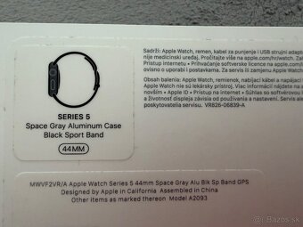 Apple Watch Series 5 - 44mm - 7