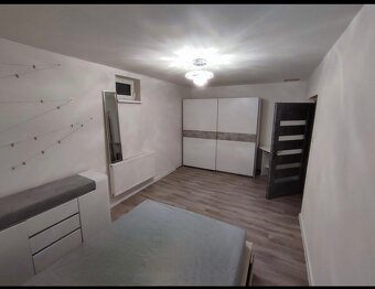 Rodinny dom s veľkým pozemkom vo Veľkej Ide - 7