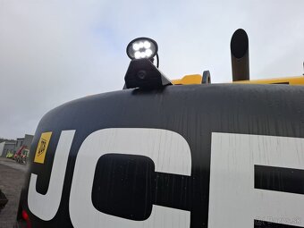 Kolesové rýpadlo JCB JS145W lomený výložník - 7