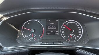 T Cross - 7