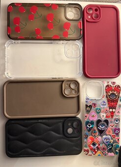 Predám IPhone 14 Plus, 256MB - 7
