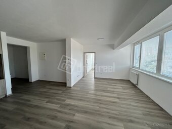 Predaj - 2-izb. - Moderný priestranný 2izbbyt… - 7