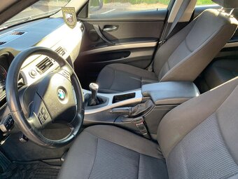 BMW E90 318d - 7