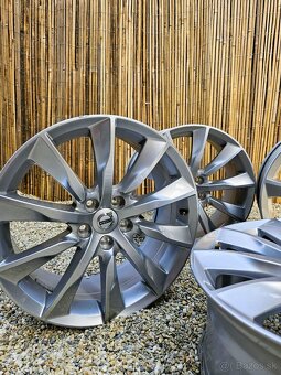 Atraktívne, originálne disky VOLVO - 5x108 R18 - 7