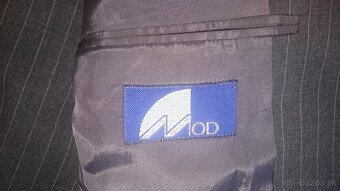 Pánske obleky HUGO BOSS & ALAIN DELON. - 7