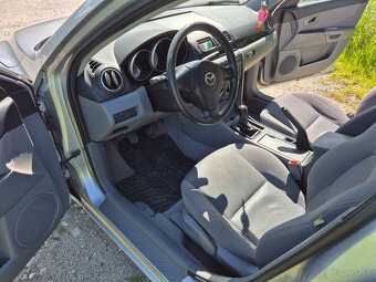 Mazda 3 - 7