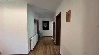 NOVÁ CENA Na predaj: Dvojpodlažný rodinný dom v obci Brieš - 7