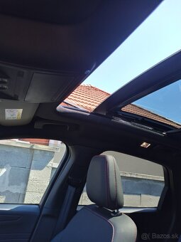 Ford Kuga hybrid ST-Line x FHEV 2.5 - 7