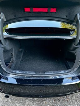 BMW rad 3 318d f30 - 7
