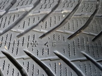245/45R18 Nokian WR Snowproof na diskoch - 7