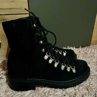 prettylittlething clenkove stylove prechodne cizmy-topanky - 7