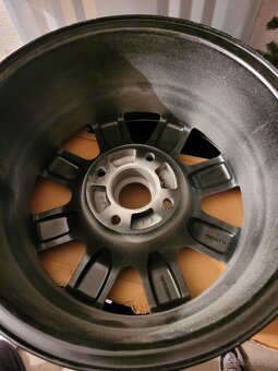 Zimné pneumatiky 195/ 65 R15 na elektrónoch pre Citroën C4 - 7