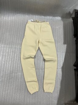 Essentials ORIGINAL tepláky pants cream - 7