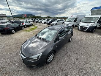 Opel Astra Sport Tourer - 7