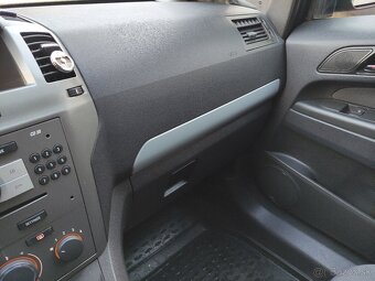 Predám Opel Zafira 1.9 CDTI - 7