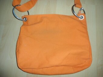 Oranzova kabelka - 7