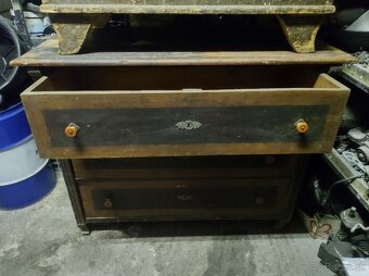 Drevená truhlica / stará drevená komoda - 7
