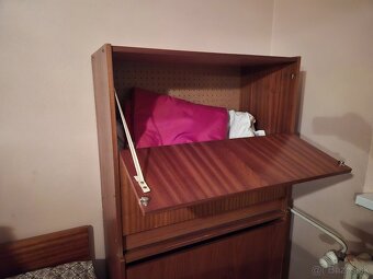 Ponúkam zachovalý retro nábytok z 80tych rokov - 7