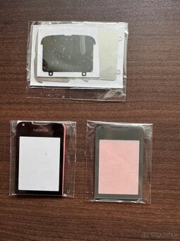 Nokia 8800 Carbon Arte středový kryt - 7